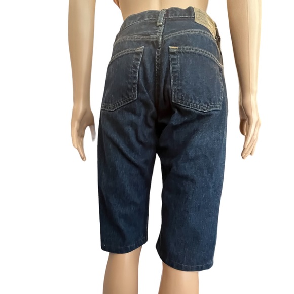 Abercrombie & Finch 5-pocket Bermuda Shorts, Denim | 4 - Picture 3 of 16